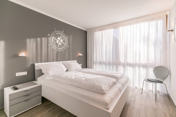 Ferienwohnung-buesum-SENATOR Schlafzimmer klein 1