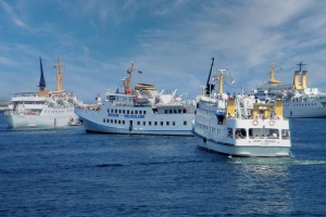 Nordsee-Urlaub-Helgoland-Touristenschiffe